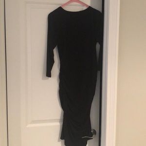 Isabella oliver “sz3” black rouchd maternity dress